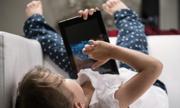 Comment accompagner et protéger ses enfants dans l’utilisation des écrans?
